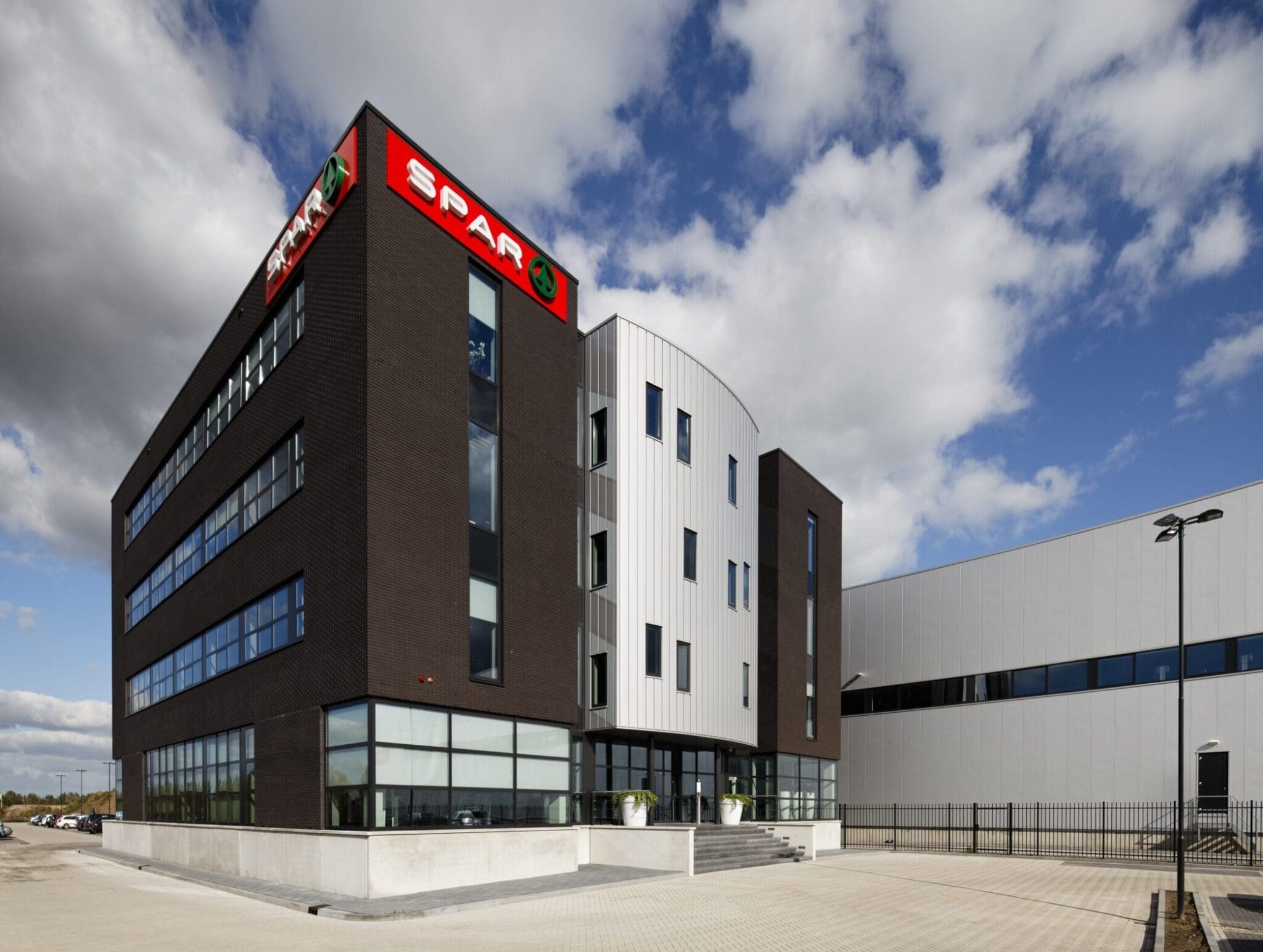 Spar Holding B.V. te Waalwijk