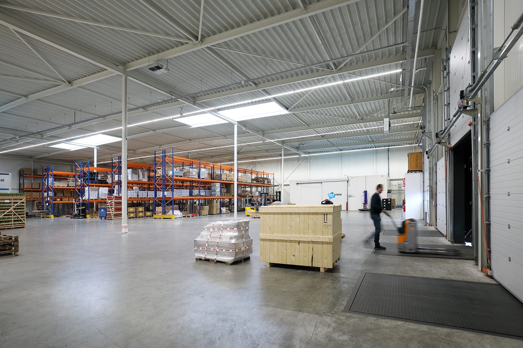 Bedrijfshal distributiecentrum Schiphol Logistic park