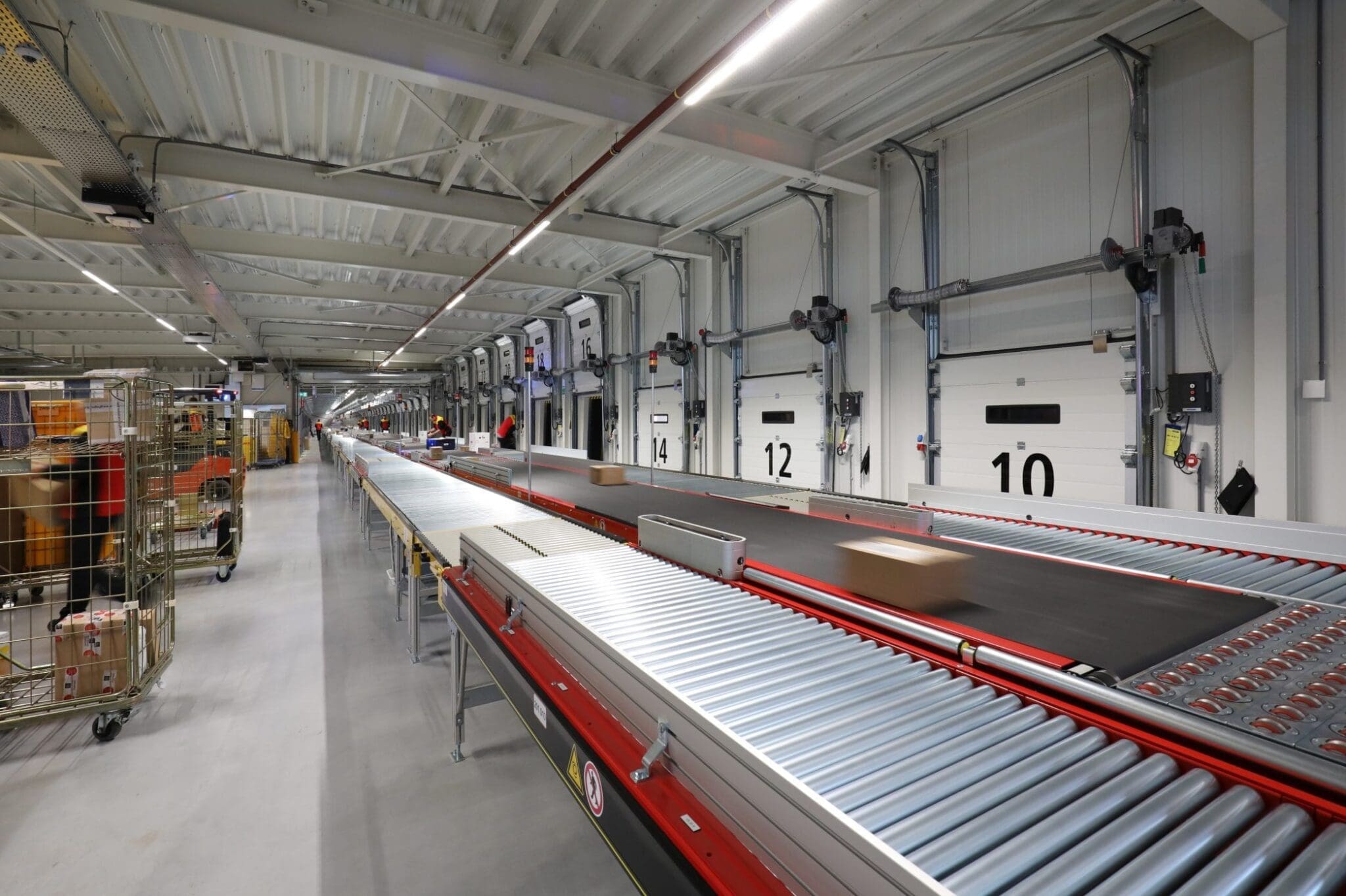 Nieuw sorteercentrum DHL Express Zwolle