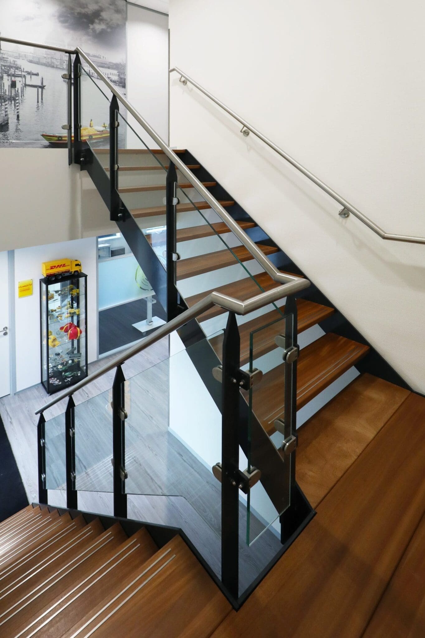 Nieuw sorteercentrum DHL Express Zwolle