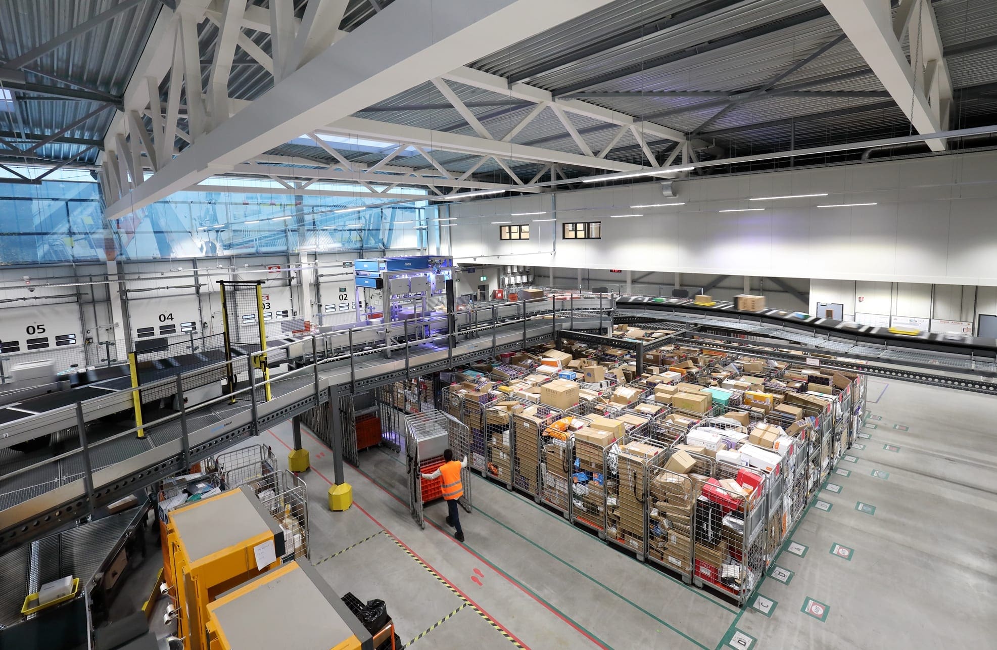 Pakkettensorteercentrum PostNL Tilburg