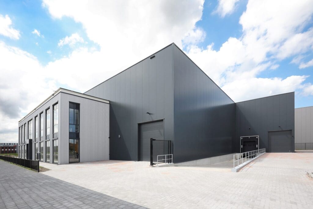 Bedrijfsgebouw Daily Style Almere
