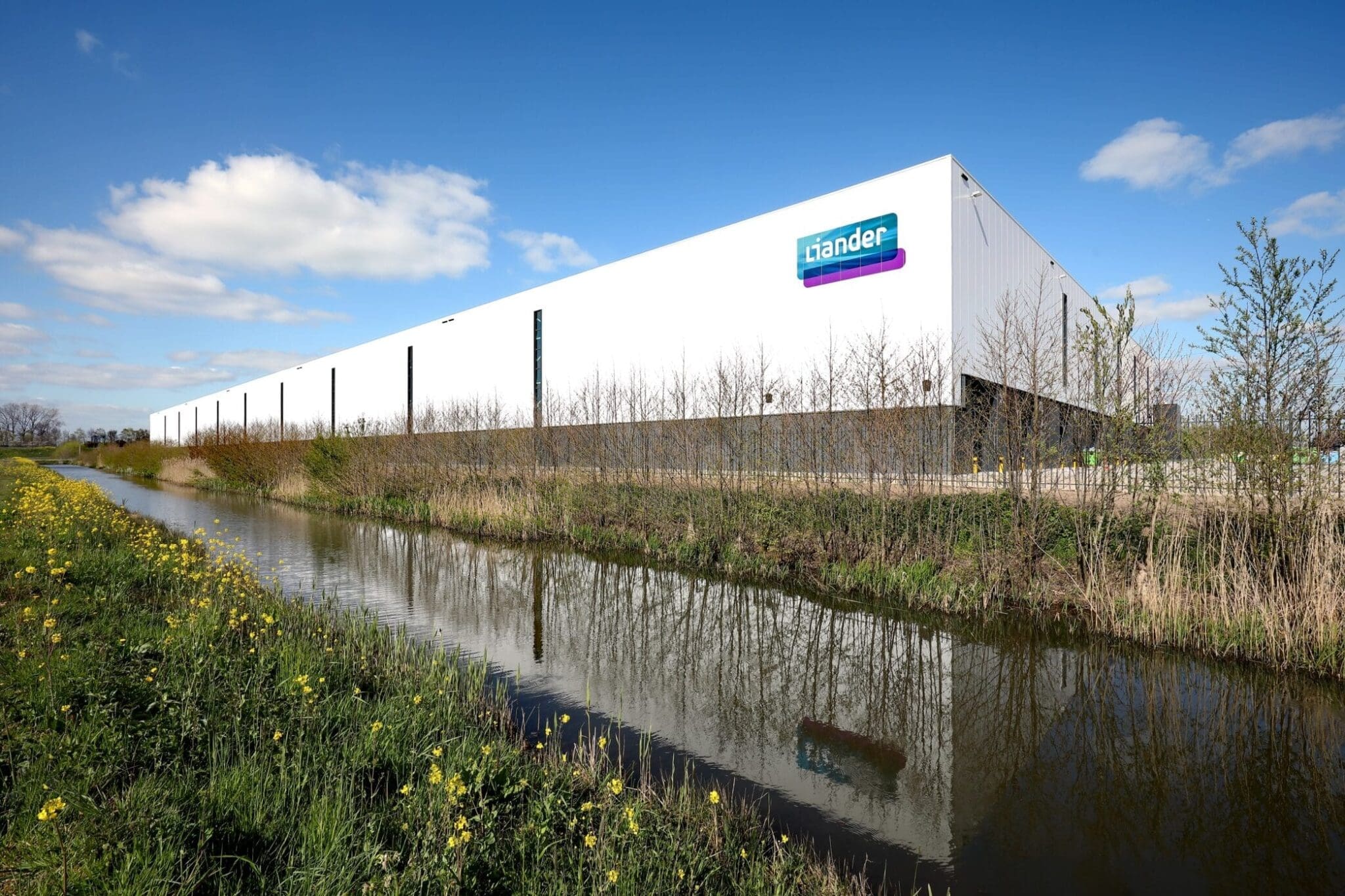 Logistiek bedrijfsgebouw Noordkaap Apeldoorn opgeleverd