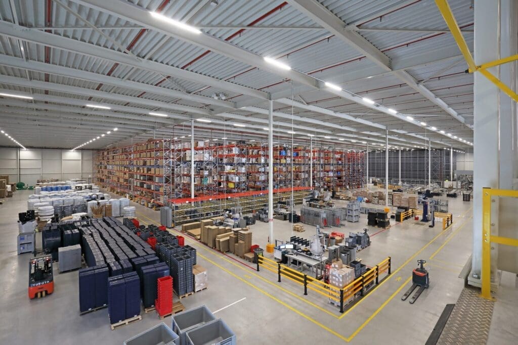 Nieuwbouw distributiecentrum Jarola Coevorden opgeleverd