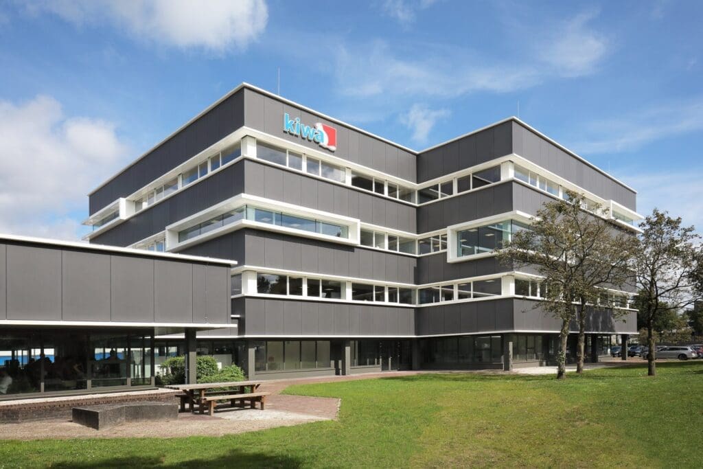 Revitalisatie bedrijfsgebouw Kiwa Apeldoorn