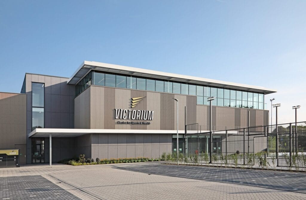 Nieuwbouw sportcomplex Victorium Zwolle opgeleverd