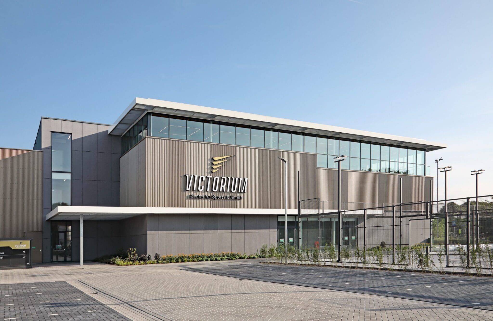 Nieuwbouw sportcomplex Victorium Zwolle opgeleverd