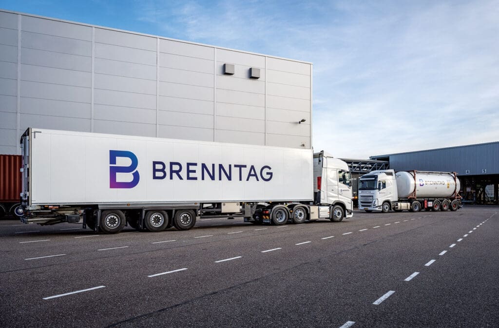 Bedrijfsgebouw Brenntag Zevenbergen_Mayk Azzato