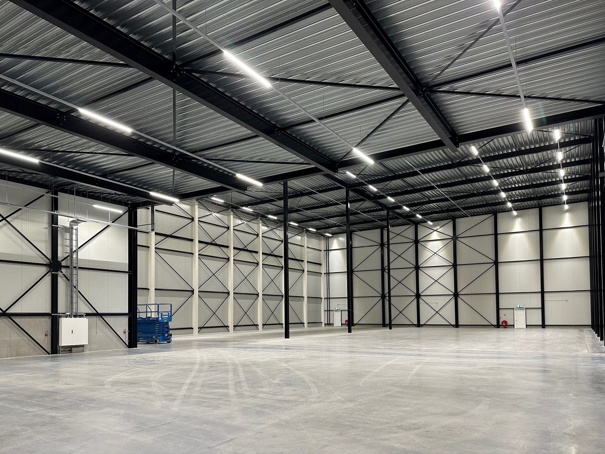 Oplevering bedrijfsgebouw Brenntag Zevenberge