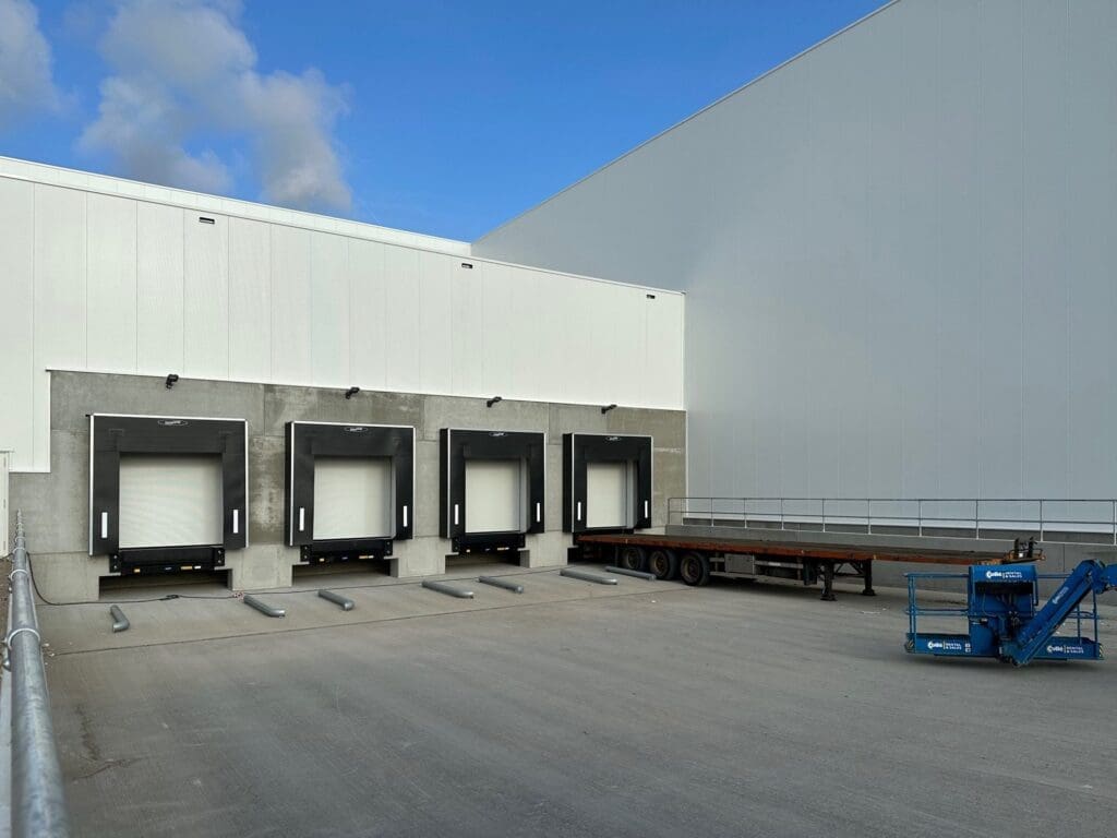 Oplevering bedrijfsgebouw Brenntag Zevenberge