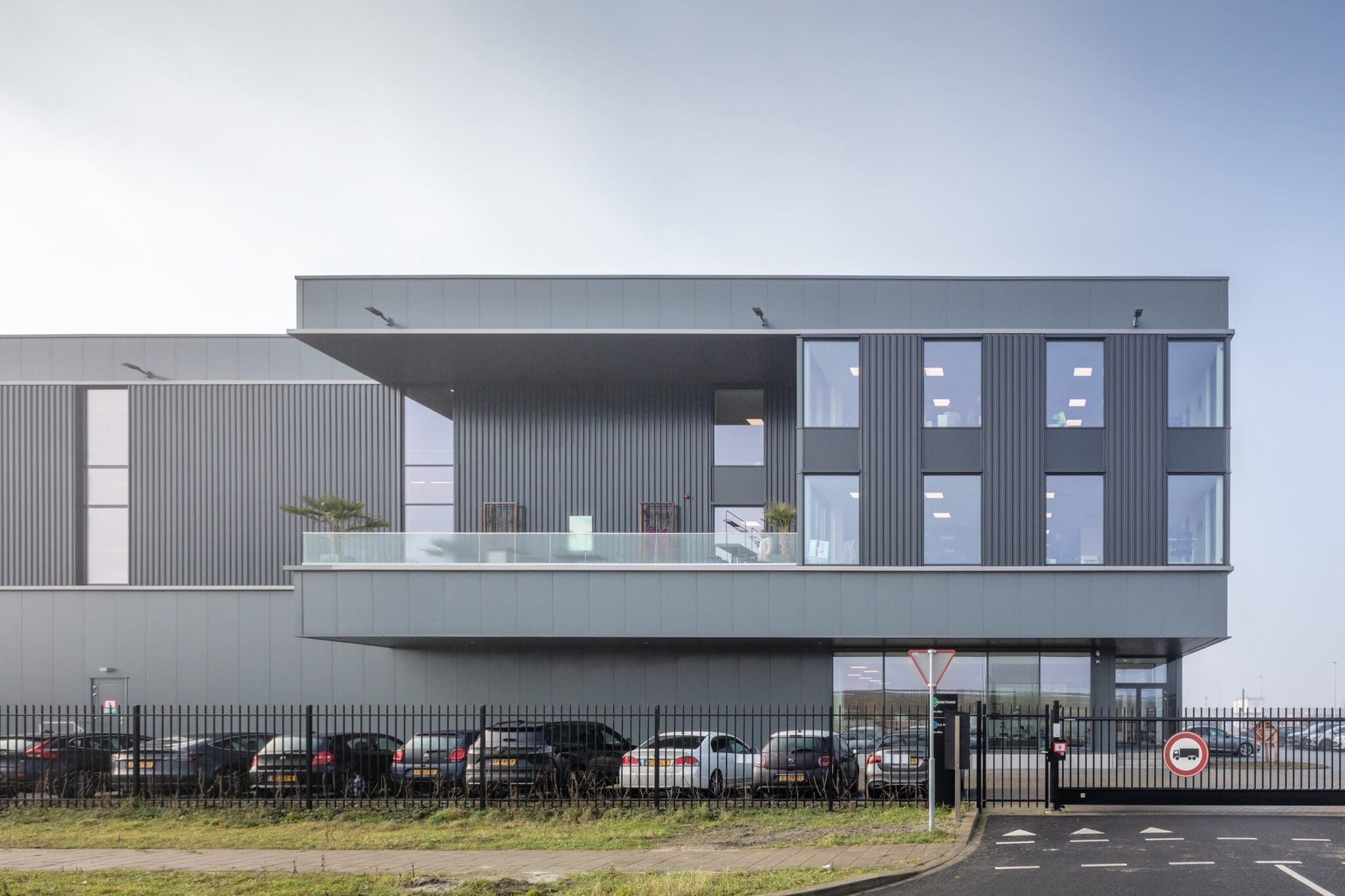 Nieuw bedrijfsgebouw Kanjers Vastgoed Aalsmeer