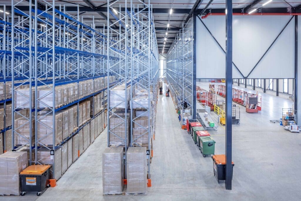 Logistiek bedrijfsgebouw Sluyter Assen