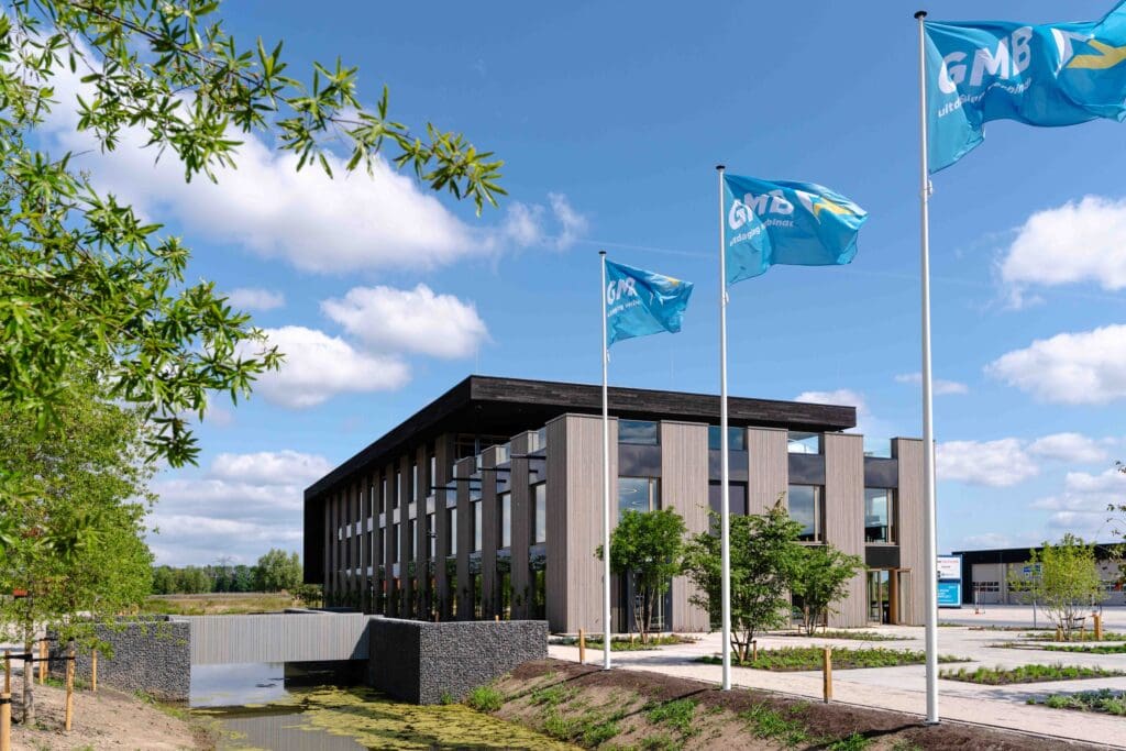 Nieuwbouw bedrijfsgebouw GMB Dodewaard