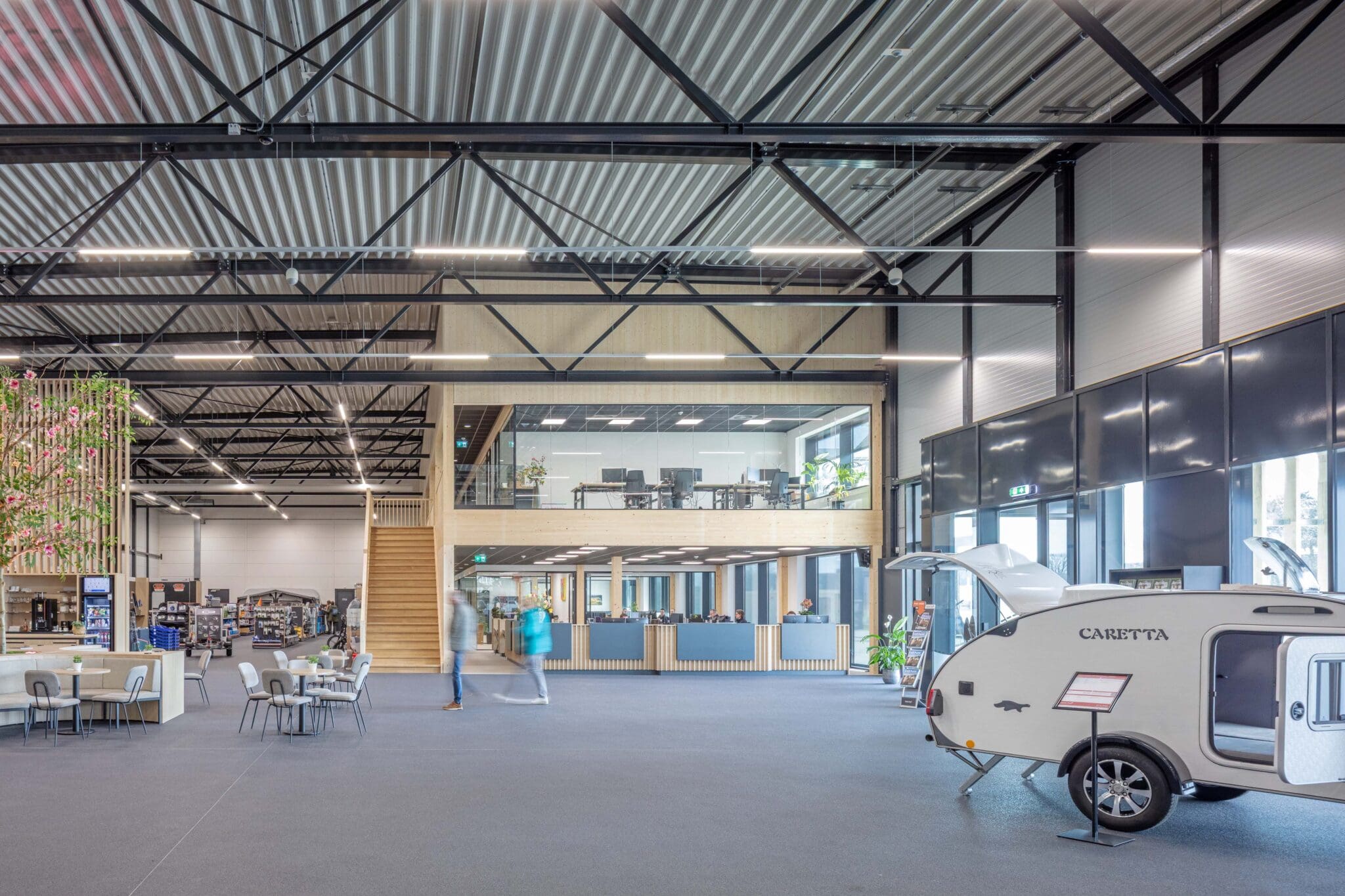 Bedrijfsgebouw Henk Pen Groenlo