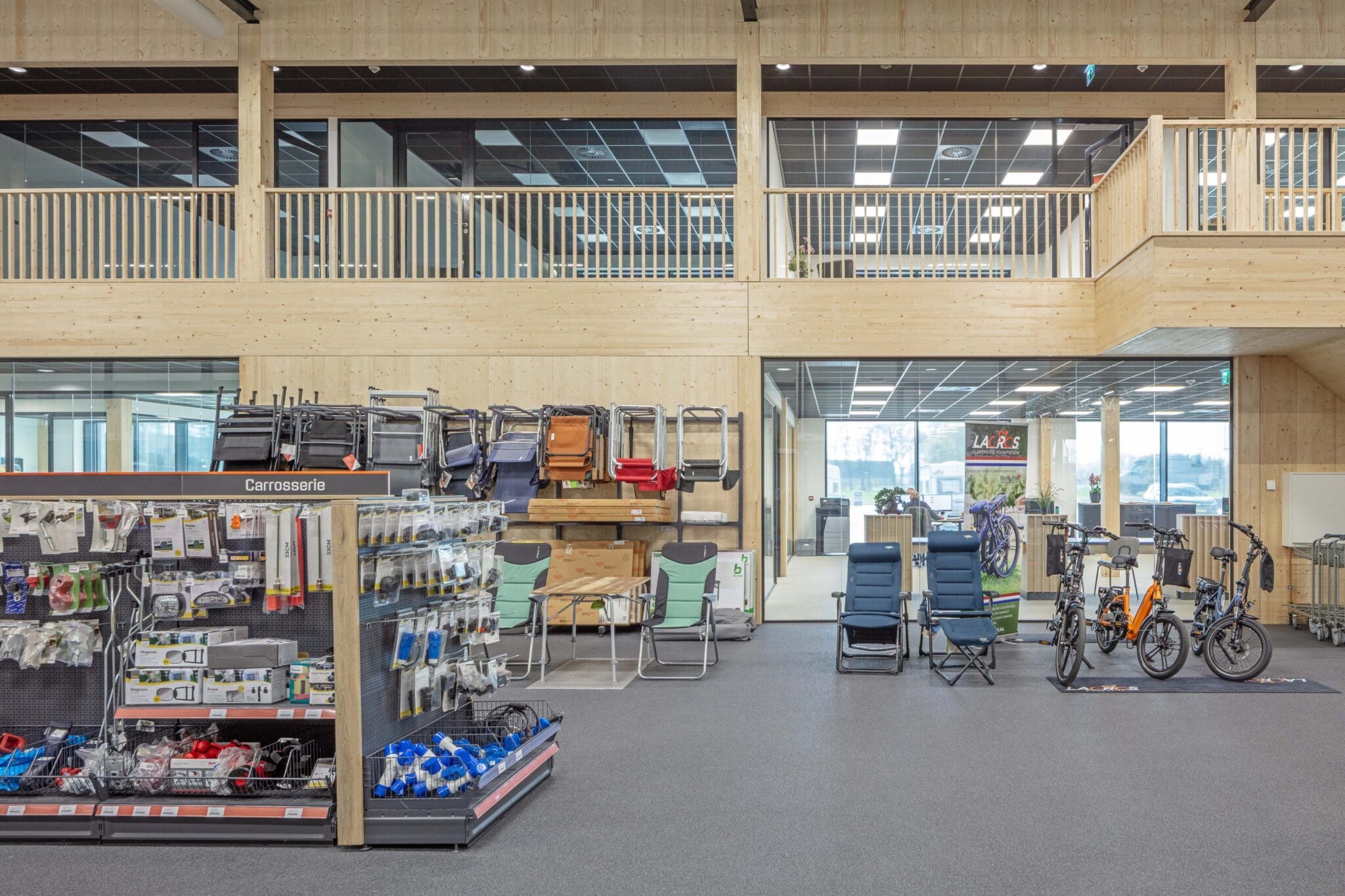 Bedrijfsgebouw Henk Pen Groenlo