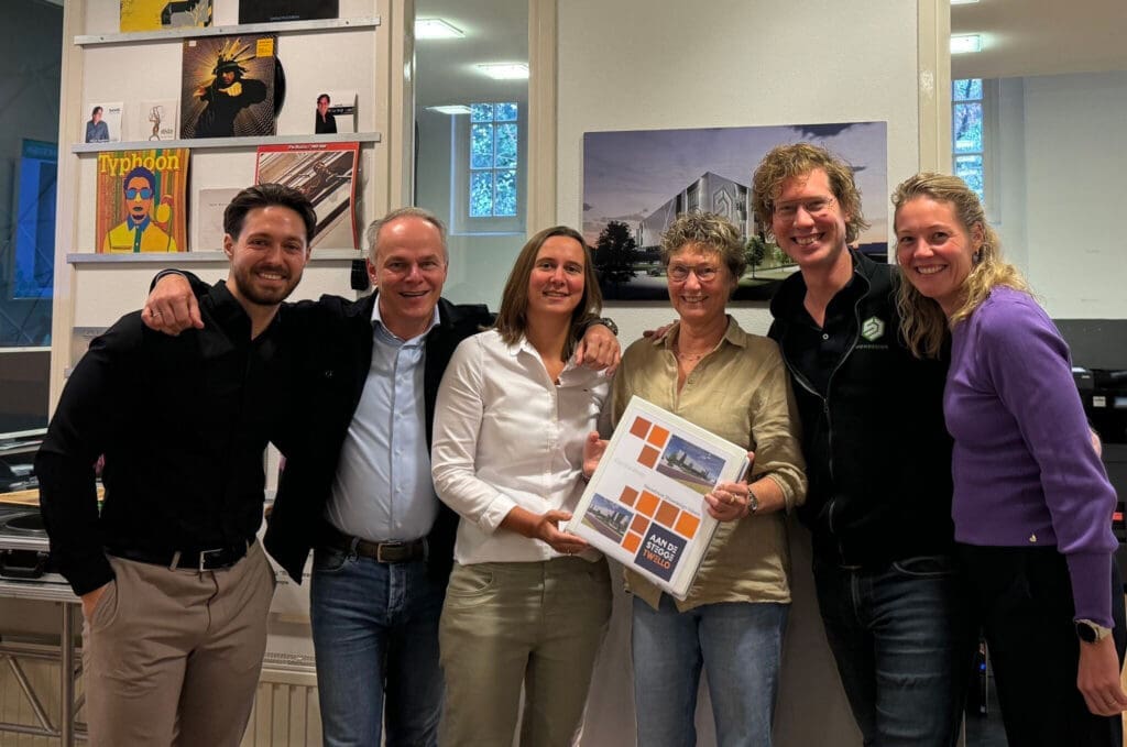 Ondertekening samenwerkingsverband Showdesign Nijkerk