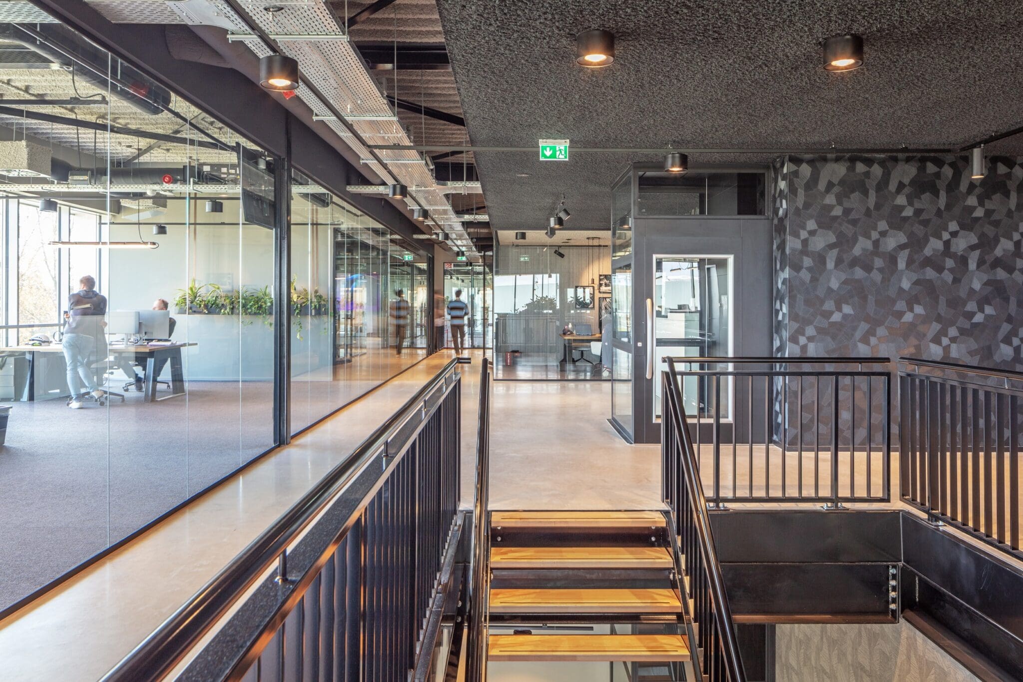 Nieuw bedrijfsgebouw Van der Heiden Systems Ridderkerk
