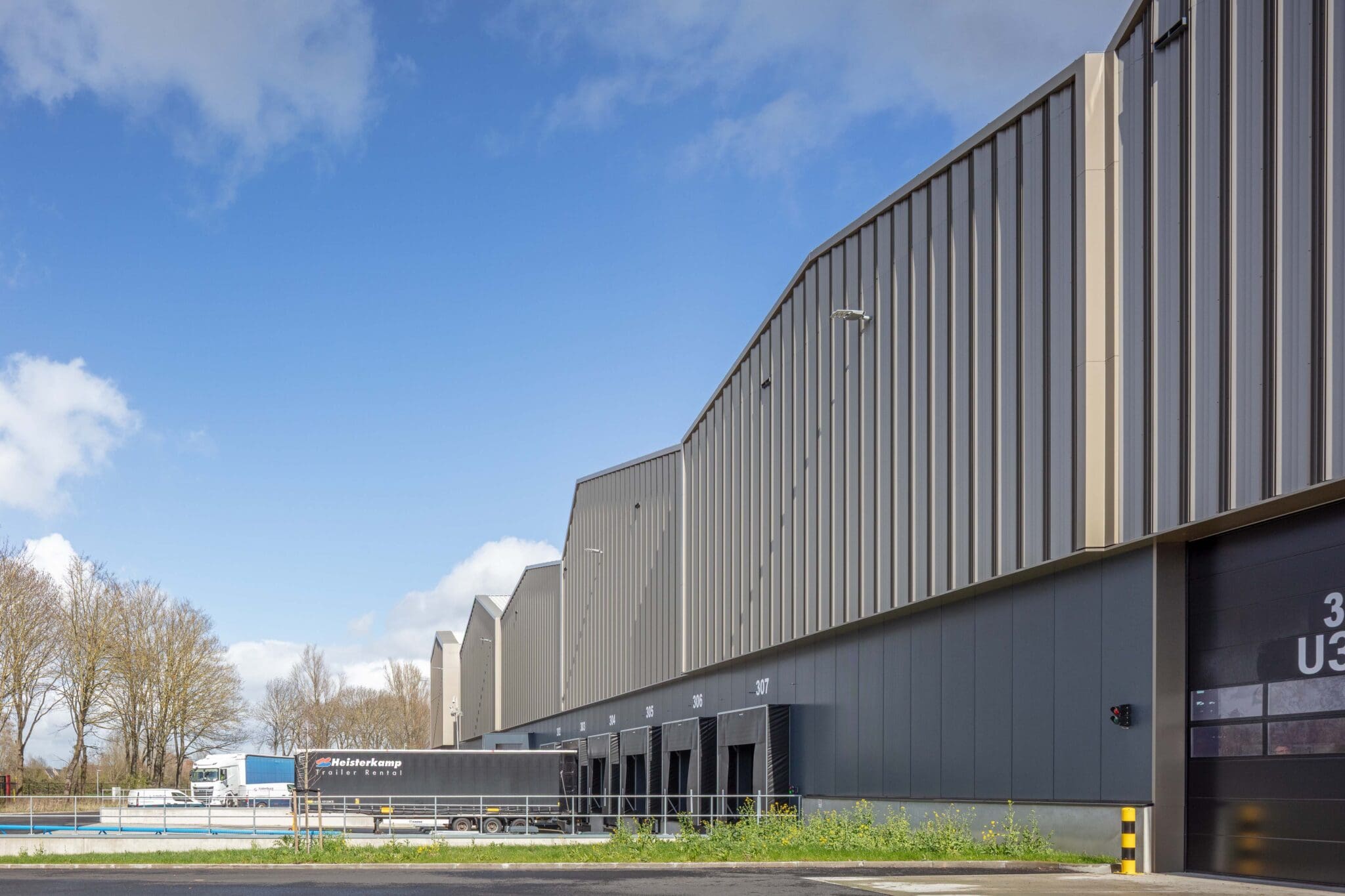 Nieuw bedrijfsgebouw Scania Gasthuisdijk Zwolle