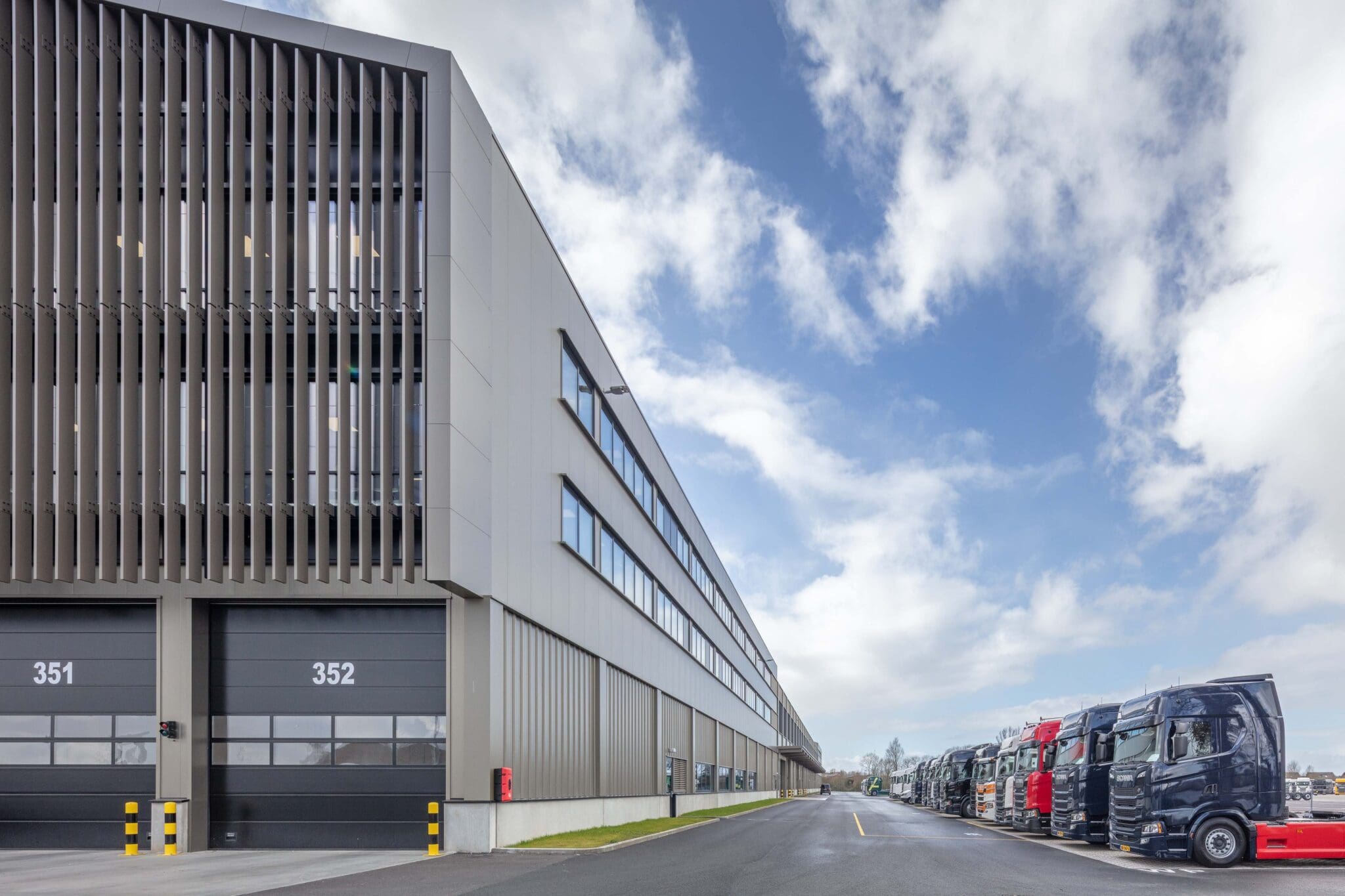 Nieuw bedrijfsgebouw Scania Gasthuisdijk Zwolle