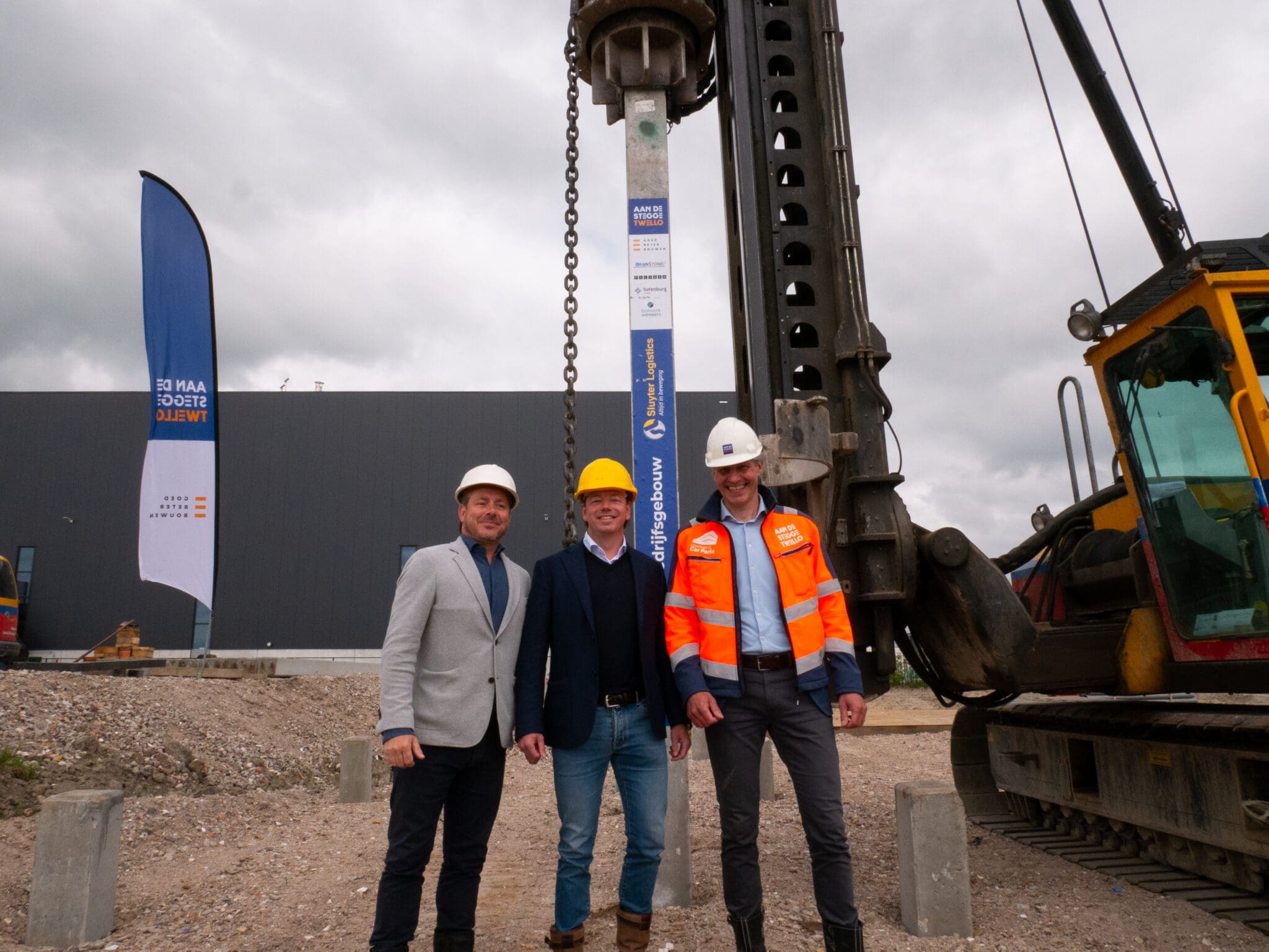 Eerste paal Sluyter Logistics