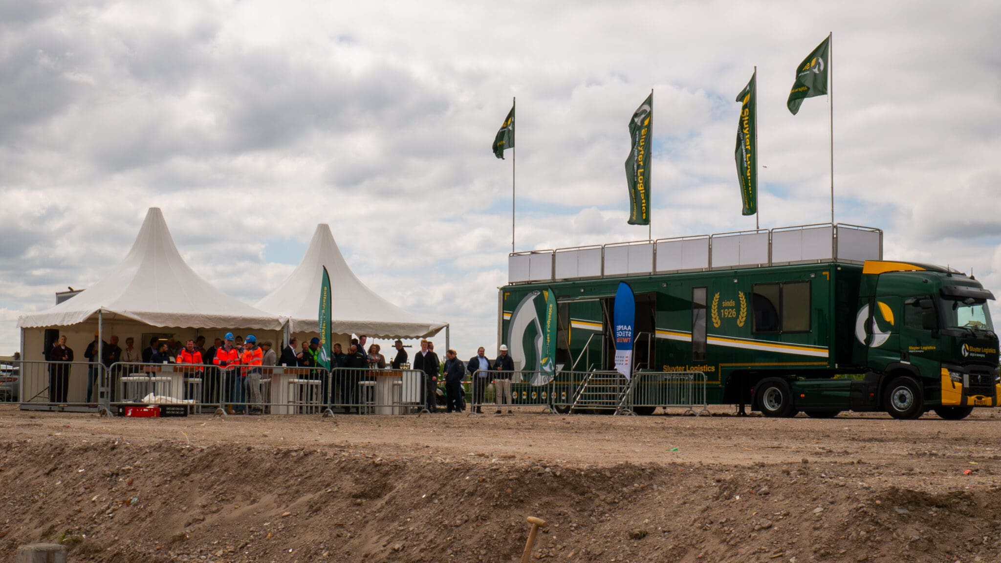 Eerste paal Sluyter Logistics