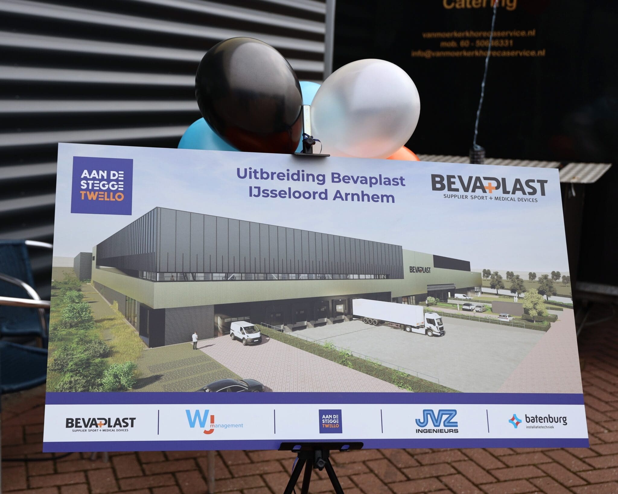 Feestelijke paal Bevaplast Arnhem